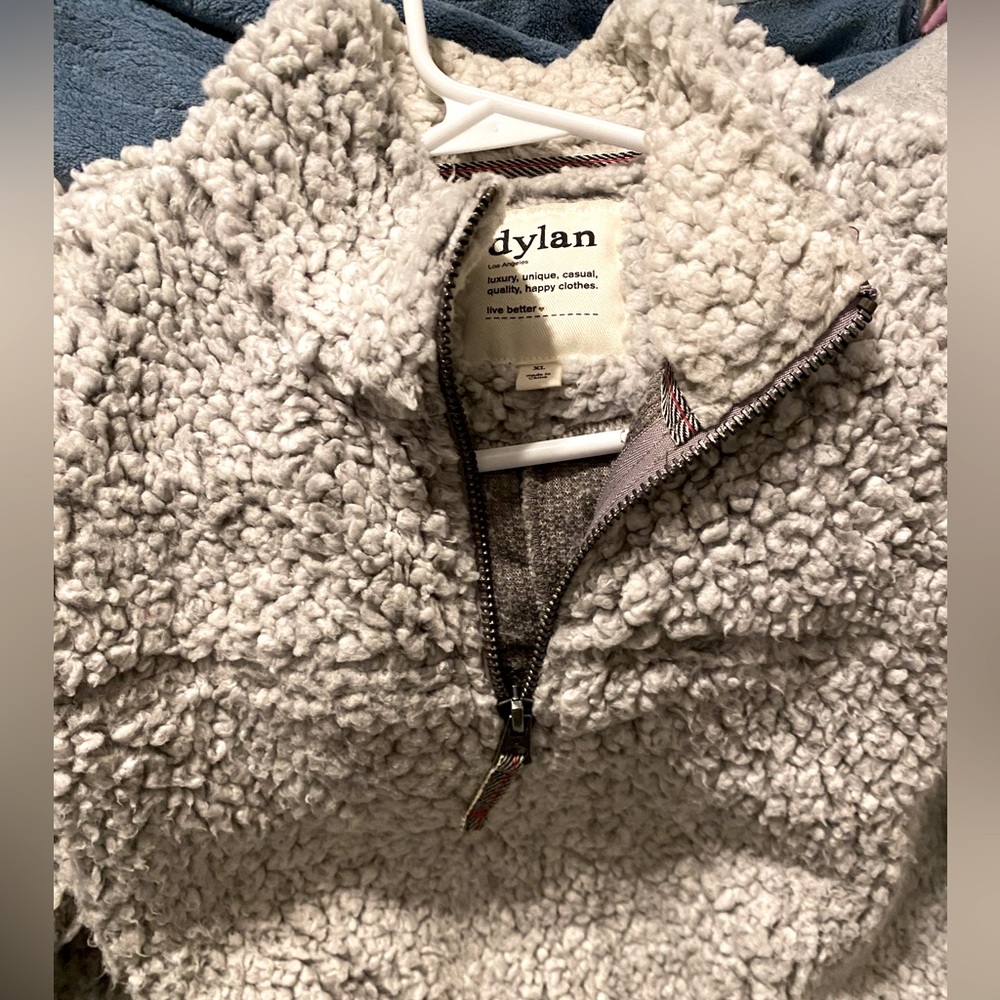 True Grit - Dylan Grey Pullover - image 2